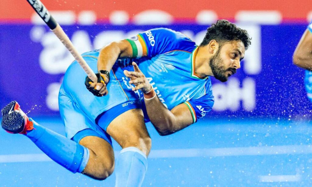 Troubling Deals but Glowing Dreams: How Qnet and Hockey Are Intertwined with a Compelling Twist