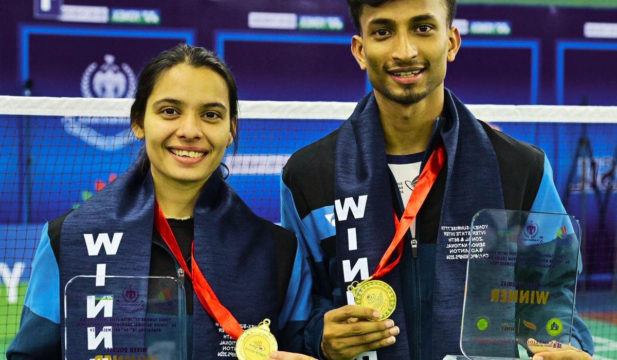 national player of badminton