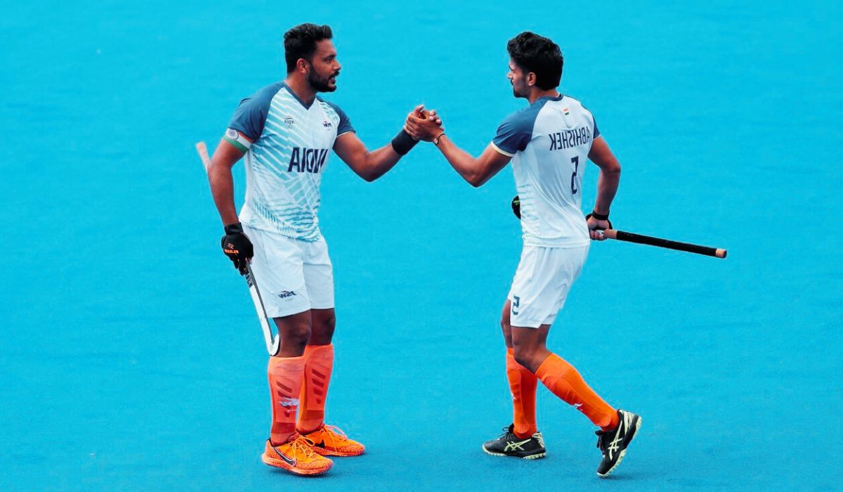 Harmanpreet hat trick gives below-par India 4-3 win against China